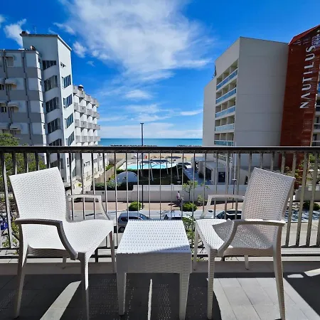 Appartamento Fronte Mare *